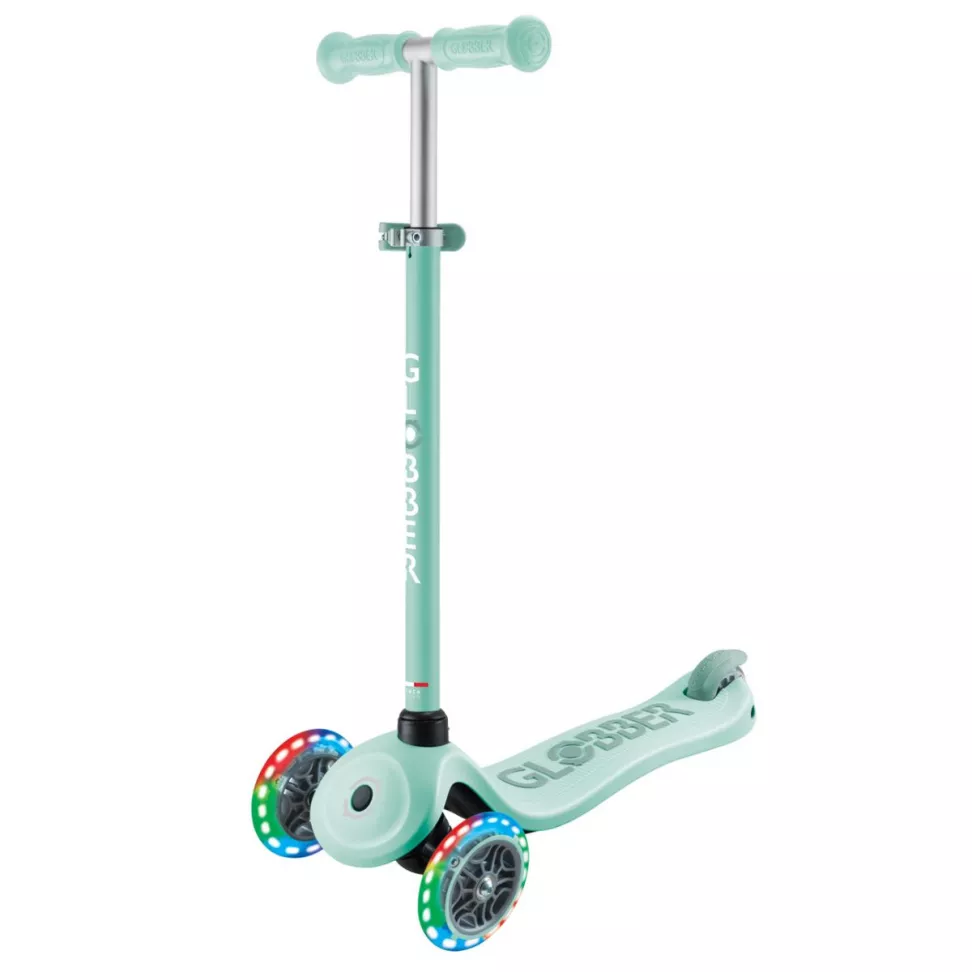 Самокат GLOBBER серії GO UP SPORTY пастельний зелений, до 20/50кг, 1+, 3 колеса що світяться