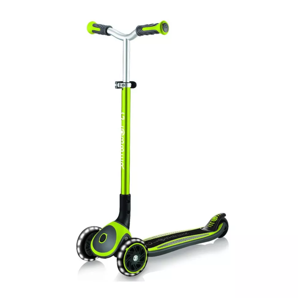 Самокат GLOBBER серии MASTER LIGHTS Green колеса с подсветкой, 50кг, 4+