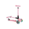 Самокат Globber Junior Foldable Lights до 50 кг 2+ Пастельно-розовый с цветами