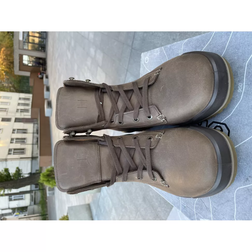 Черевики осінні чоловічі Lowa Helsinki II GTX