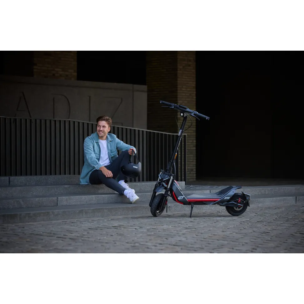 Электросамокат Segway-Ninebot ZT3 PRO E, черный