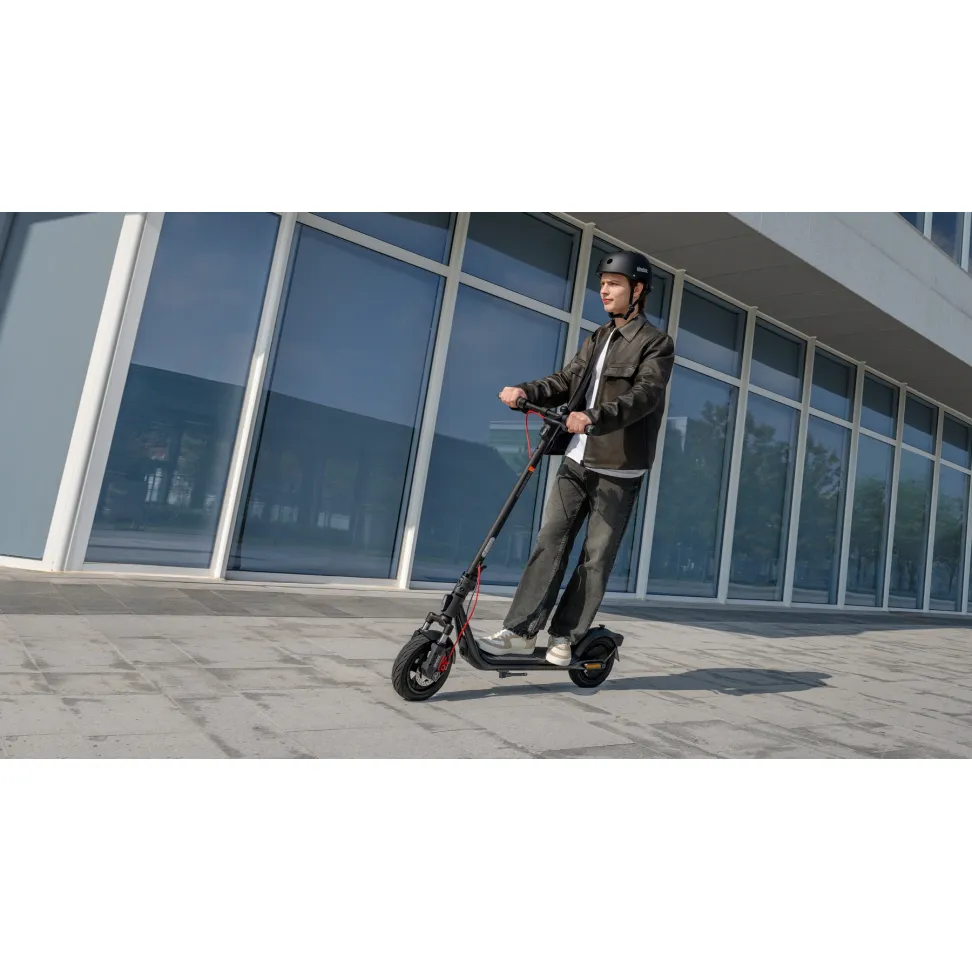 Электросамокат Segway-Ninebot F2 PRO E II, черный