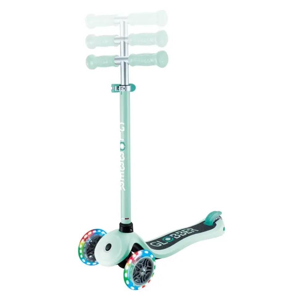 Детский самокат Globber Primo Lights Mint от 3 до 7 лет (423-706-4)