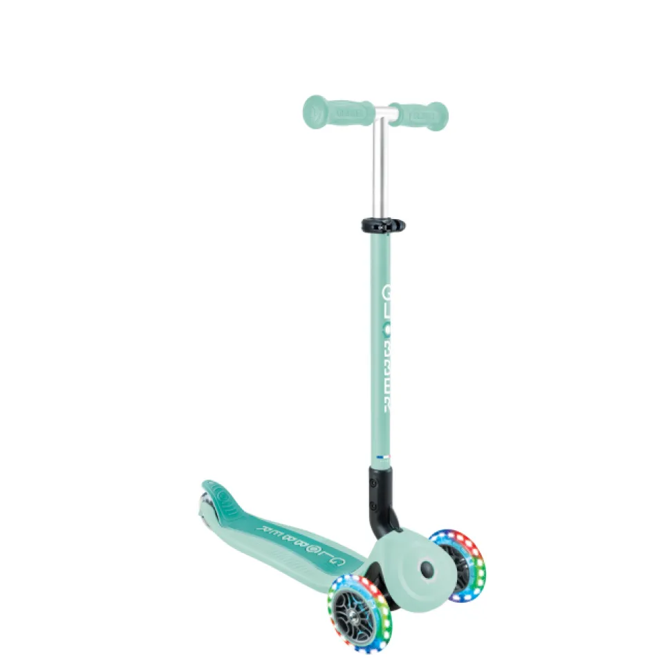 Детский самокат Globber Foldable GO-UP Active Lights 360 мятный