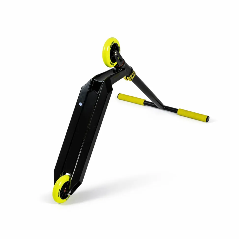 Самокат трюковый Hipe H12 black/yellow